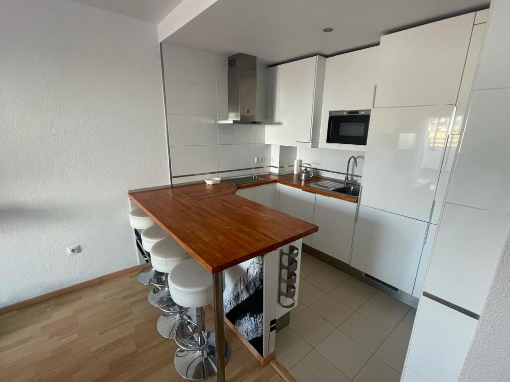 Apartamento Turistico Cristobal Colon Huelva Kültér fotó